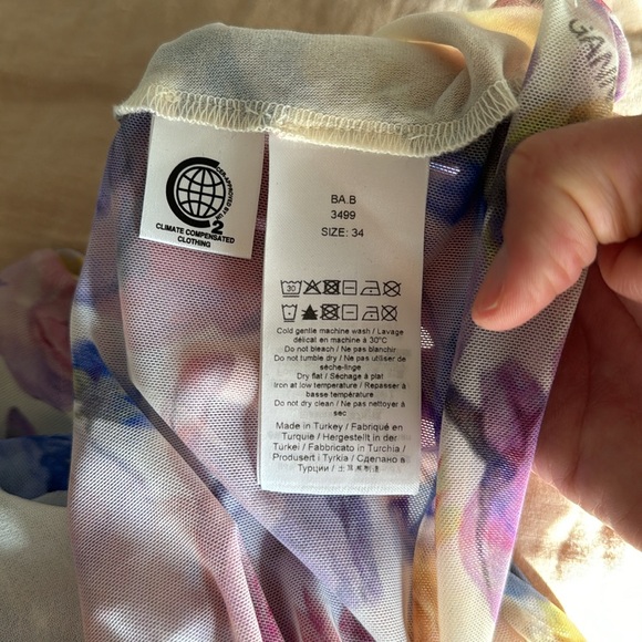 Ganni Turtleneck Printed Mesh Floral | Size 34 or US 2 - Picture 9 of 13